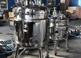 粉末真空上料機廠家,真空吸料機廠家企業實力