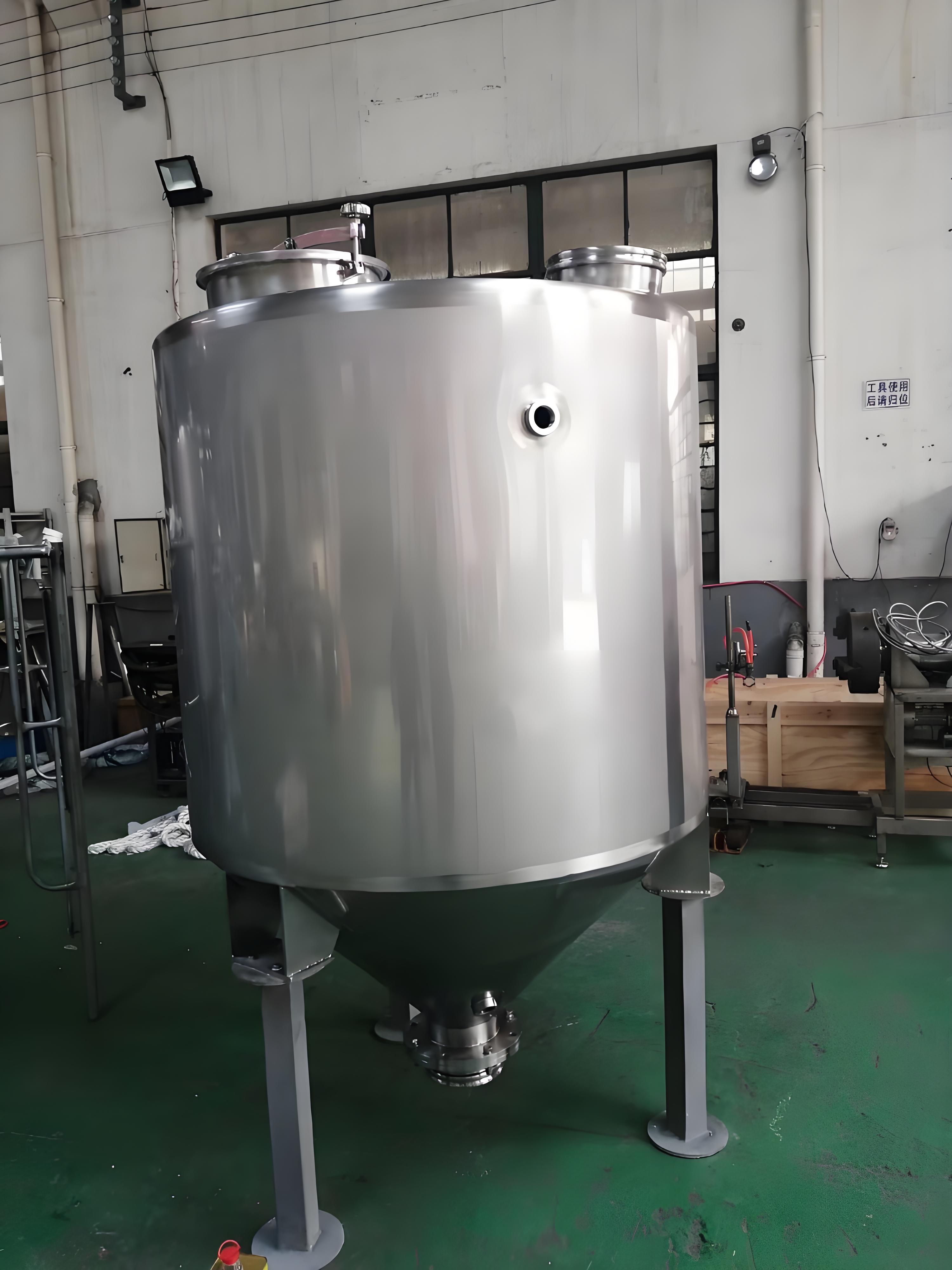 不銹鋼大料倉(4)